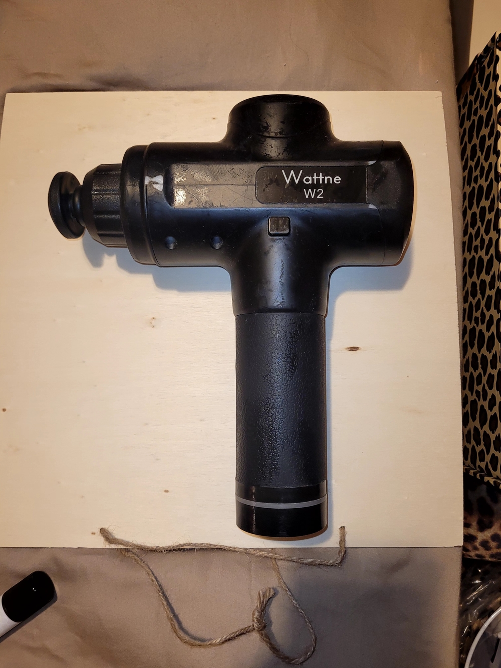 Wattne W2 Percussion Massage Gun in Black